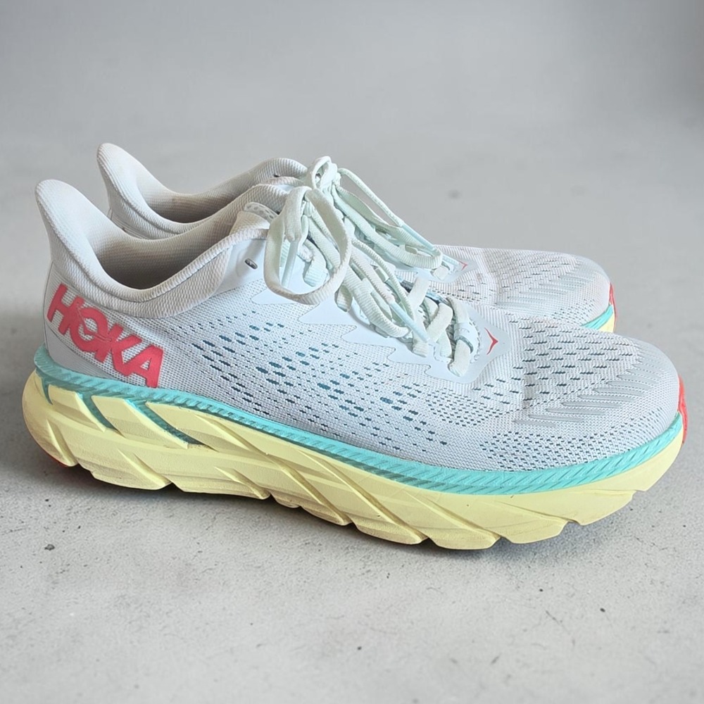 Hoka One One Clifton 7 Women's 7.5 Morning Mist Hot Coral Running Shoes Sneakers
